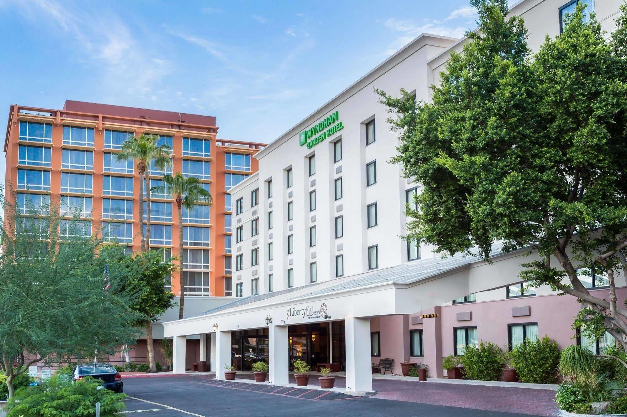 Midtown Garden Inn Phoenix Kültér fotó